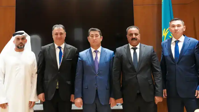 Айдарбек Сапаров провел ряд двусторонних переговоров с бизнес-сообществом ОАЭ (7)