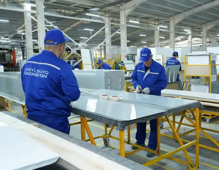 ЕРАЛЫ ТОГЖАНОВ ОЗНАКОМИЛСЯ С ИНДУСТРИАЛЬНЫМ ПОТЕНЦИАЛОМ ТУРКЕСТАНСКОЙ ОБЛАСТИ (7)