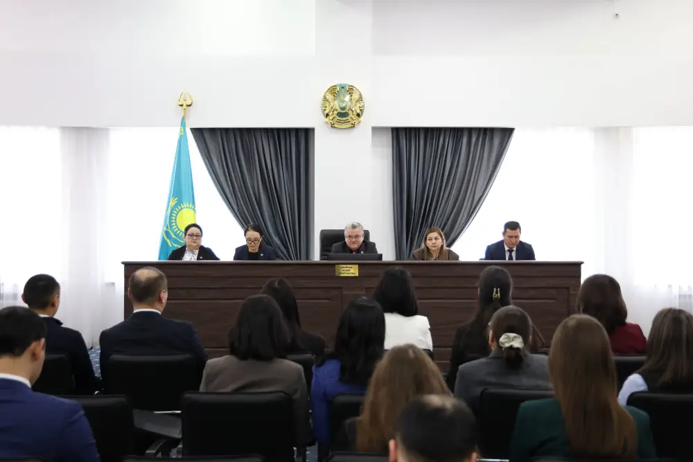 Магистранты Академии правосудия при Высшем Судебном Совете приняли участие в выездной лекции, проведённой в Кассационном суде по гражданским делам (8)