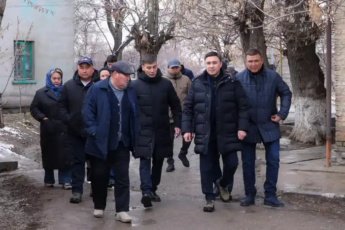 ЗЕЛЁНАЯ БАЛКА: СЕМЬИ ВЕТХОГО ЖИЛЬЯ ПЕРЕСЕЛИЛИ В ШЫМКЕНТЕ (5)