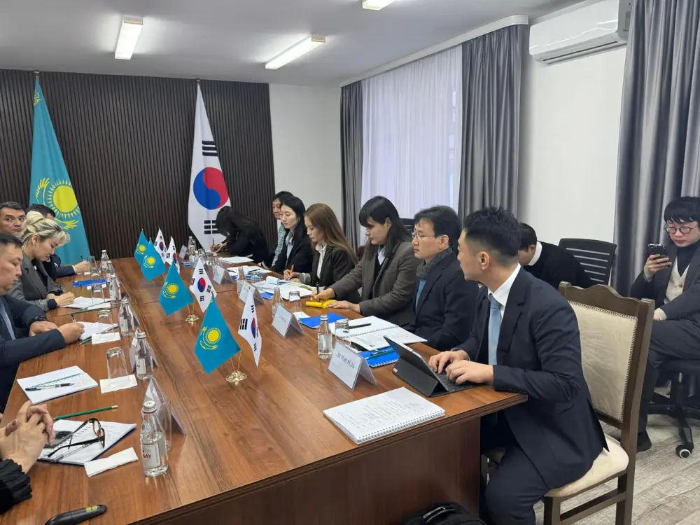 В Алматы проходит второй этап отбора в рамках системы Employment Permit System (EPS) (4)