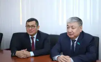 Мосты диалога: Нурдаулет Килыбай и сенаторы строят будущее Мангистау