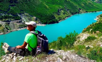 Астанчанин Аскар Серикпаев: как 50-летний мебельщик вдохновил общество на следование мечтам, пройдя 10 тысяч километров пешком