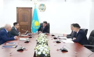 Обсуждение мер по экологической стабилизации на дне Аральского моря