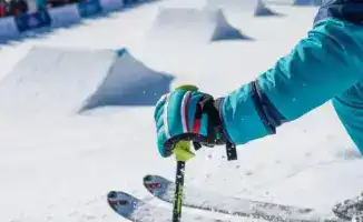 На соревнованиях по ски-кроссу и сноуборду в ВКО стартует «Зимний драйв» с культурной программой и зонами отдыха