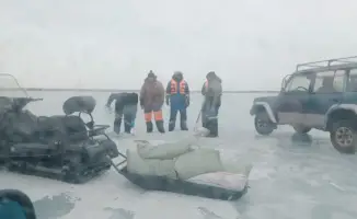 На озере Балхаш убрали 6 километров браконьерских сетей в бухте Бертыс