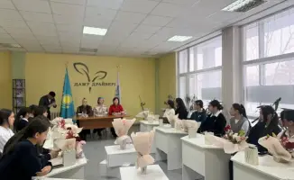 Студенты и школьники Астаны запускают проект по производству парфюма с эфирными маслами из Вашингтона