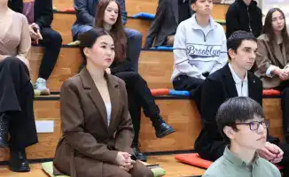 Костанае строят мосты к будущему: приоритеты воспитательной работы со студенческой молодёжью на 2026 год