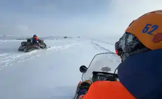Спасатели МЧС провели учения по спасению людей из-под лавин в Восточно-Казахстанской области