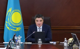 Бектенов — правительству: “Не можете работать по-новому — говорите открыто“