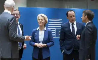 Беспрецедентная эскалация: ЕС обещает скоординированный ответ на введение Трампом пошлин