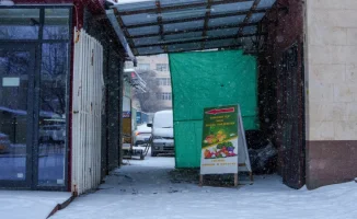 Суд восстановил права Алматинского технологического университета на земли Никольского рынка