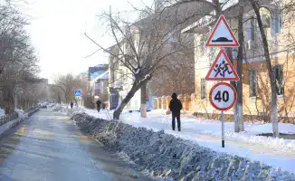 Аким области акцентировал внимание на качестве уборки снега в микрорайоне Есет батыра