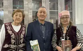 Пенсионеры Астаны вдохновляют новое поколение на сохранение наследия Мукагали через поэтический челлендж