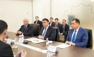 Обсуждение открытия завода спортивной одежды в Туркестанской области с иностранным инвестором