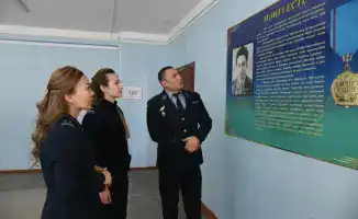 Правоохранители обучают школьников в гимназии №22