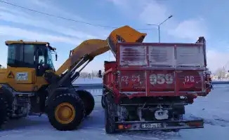 Снегоуборочные работы в Астане задействуют 3000 рабочих и 2000 единиц спецтехники