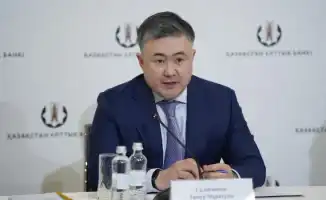 Председатель Национального банка Тимур Сулейменов попросил "закрыть тему" девальвации тенге до 1500 за доллар, ответив на соответствующий вопрос на пресс-конференции.