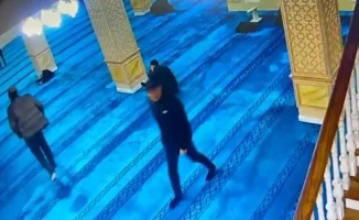 Мужчина обкрадывал прихожан мечетей в Алматы: видео