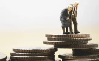 Пенсии в Казахстане: финансовый маяк в бурном море жизни