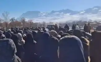 Социальные волнения в Иране: протесты 2025 года как отражение недовольства и стремления к переменам