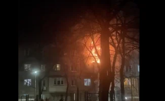 Пожар в многоэтажном доме Алматы: видео с места происшествия