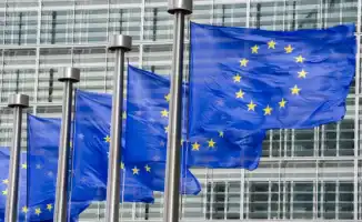 Еврокомиссия открывает путь к переговорам с Путиным для мира в Украине