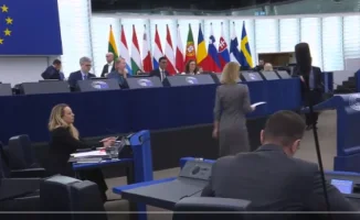 Встречи в Давосе:  Трамп не отступается от Гренландии, Европа обсуждает возможный ответ