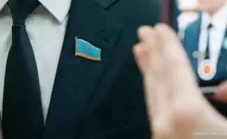 Заработал 528 миллионов тенге: опубликованы доходы депутатов Казахстана