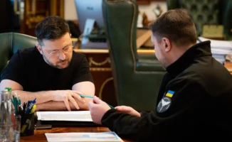 Зеленский предложил Буданову возглавить офис президента Украины