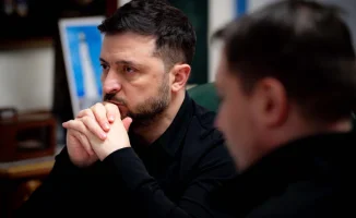 Зеленский: Украина готовится к двум сценариям развития событий, акцентируя внимание на дипломатических усилиях