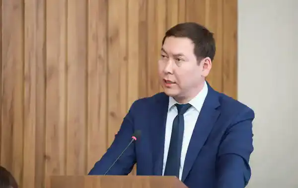 В акимате области рассмотрены вопросы санитарной безопасности, продовольственной стабильности и развития спортивной инфраструктуры (4)