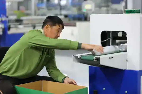 ИТОГИ 2025 ГОДА: В ТУРКЕСТАНСКОЙ ОБЛАСТИ ТРУДОУСТРОЕНО ОКОЛО 148 ТЫСЯЧ ГРАЖДАН (7)