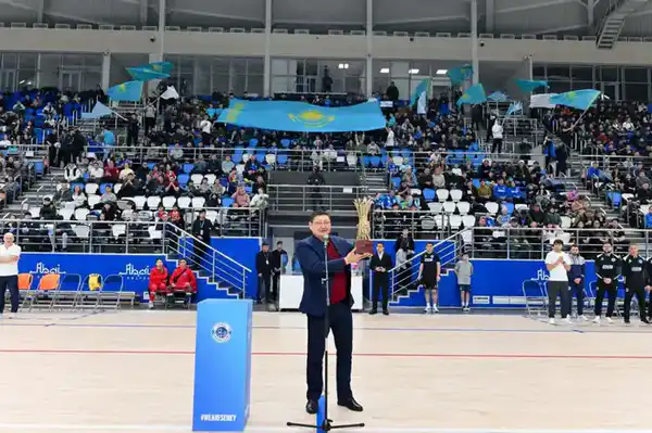 В Семее прошла акция в поддержку проекта новой Конституции (5)