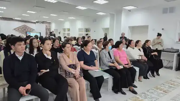 «Закон и порядок»: столичным педагогам разъяснили основы финансовой и цифровой безопасности (2)