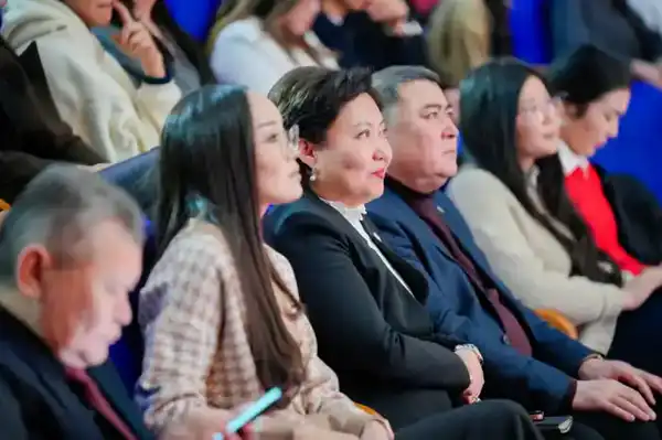 «Закон и порядок»: в Астане прошла профилактическая акция для студентов (5)