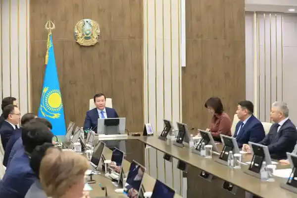 В областном акимате состоялось заседание актива по вопросам конституционной реформы (6)