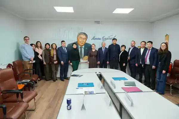 Наука, инновации и медицина: новый этап партнерства с AstraZeneca (8)