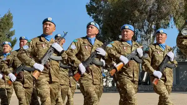 Казахстанские миротворцы на Голанских высотах удостоены медалей ООН за безупречную службу (6)