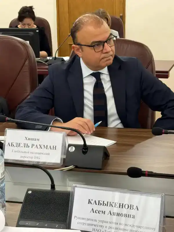 А.АЛЬНАЗАРОВА И ПОСОЛ ВЕЛИКОБРИТАНИИ В РК ОБСУДИЛИ РЯД СОВМЕСТНЫХ ИНИЦИАТИВ (2)