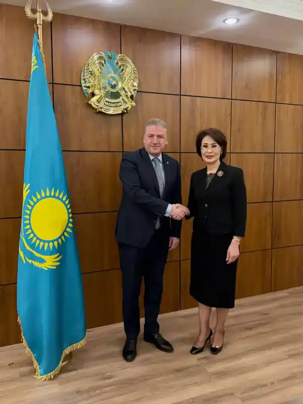 Казахстан и Грузия укрепляют сотрудничество в вопросах здравоохранения (3)