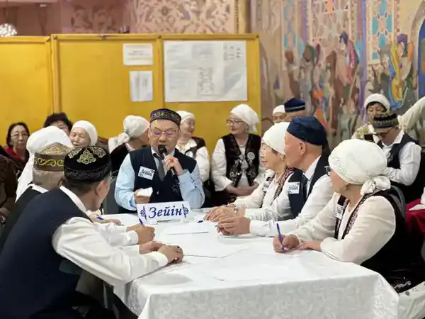 В Астане прошел зимний интеллектуальный турнир среди пенсионеров (8)