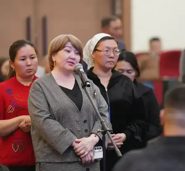 НУРАЛХАН КУШЕРОВ ВСТРЕТИЛСЯ С ЖИТЕЛЯМИ ГОРОДА ТУРКЕСТАНА И ОБСУДИЛ АКТУАЛЬНЫЕ ВОПРОСЫ (10)