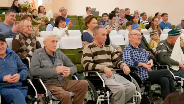 День благодарности: в Астане провели благотворительное мероприятие для подопечных центра соцобслуживания (7)