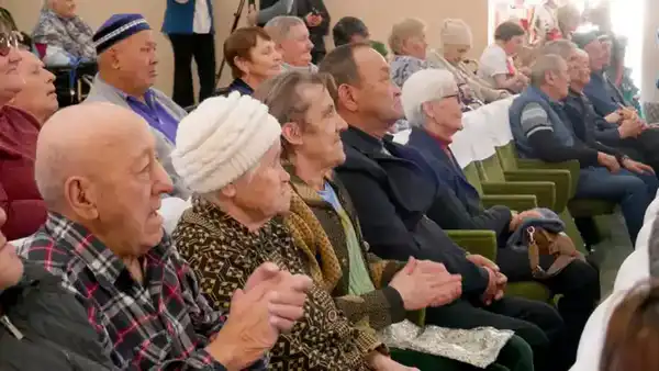 День благодарности: в Астане провели благотворительное мероприятие для подопечных центра соцобслуживания (6)