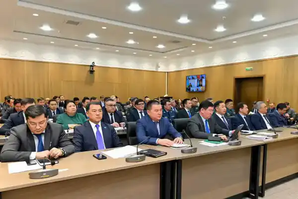 В области Абай обсудили проект новой Конституции (7)