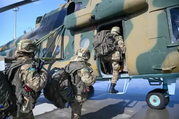 Пять тысяч военнослужащих приняли участие в масштабной проверке Десантно-штурмовых войск (9)