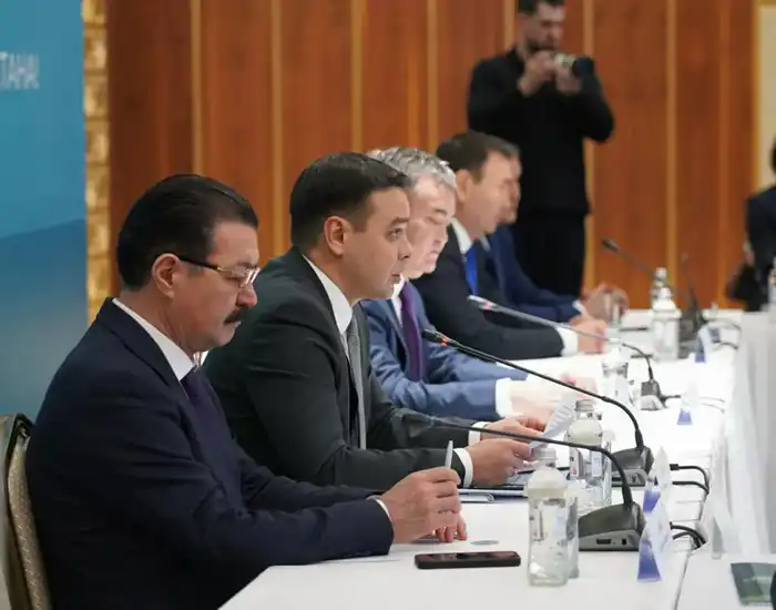 Артур Ластаев: Приоритет прав человека проходит через весь проект Конституции (4)