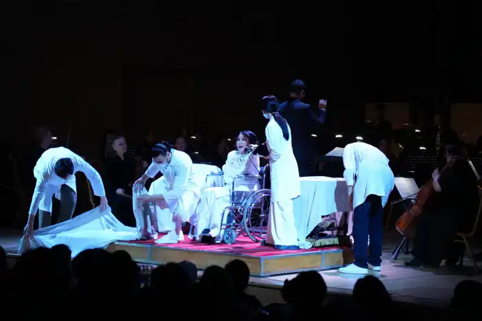 Моноопера Франсиса Пуленка «Человеческий голос» впервые прозвучала на казахском языке (2)