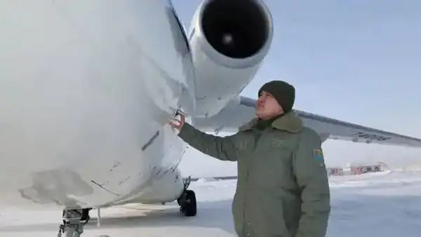 Пилот Национальной гвардии посвятил свыше 900 часов полетам (3)